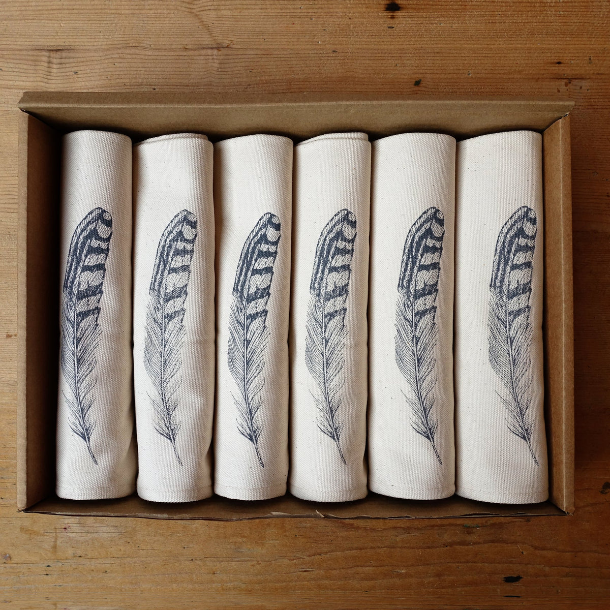 SET 6 NAPKINS  FEATHER – Stuff & Co