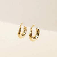 SCULPTURAL WIDE HOOP EARRINGS | GOLD