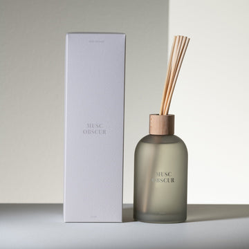 REED DIFFUSER IN FROSTED GLASS BOTTLE |  MUSC OBSCUR