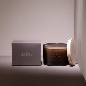 LARGE SCENTED 3 WICK CANDLE IN FROSTED GLASS |  VANILLE GOURMANDE