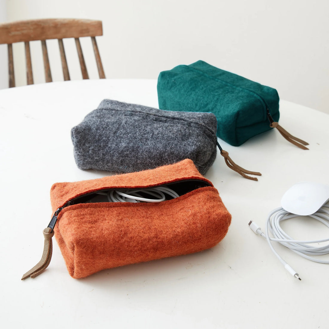 BIDYUT BOXY FELT POUCH DESK TIDY