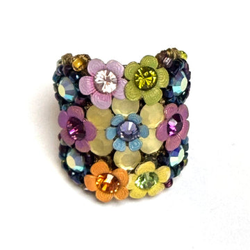 FLORAL ROSETTE BEACH RING