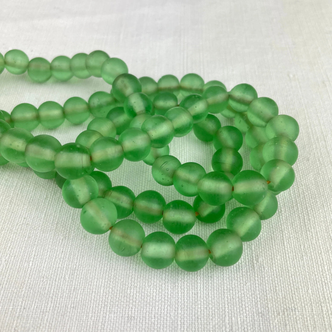 JANGALI RECYCLED ECO GLASS BEAD NECKLACE | SEA GLASS GREEN