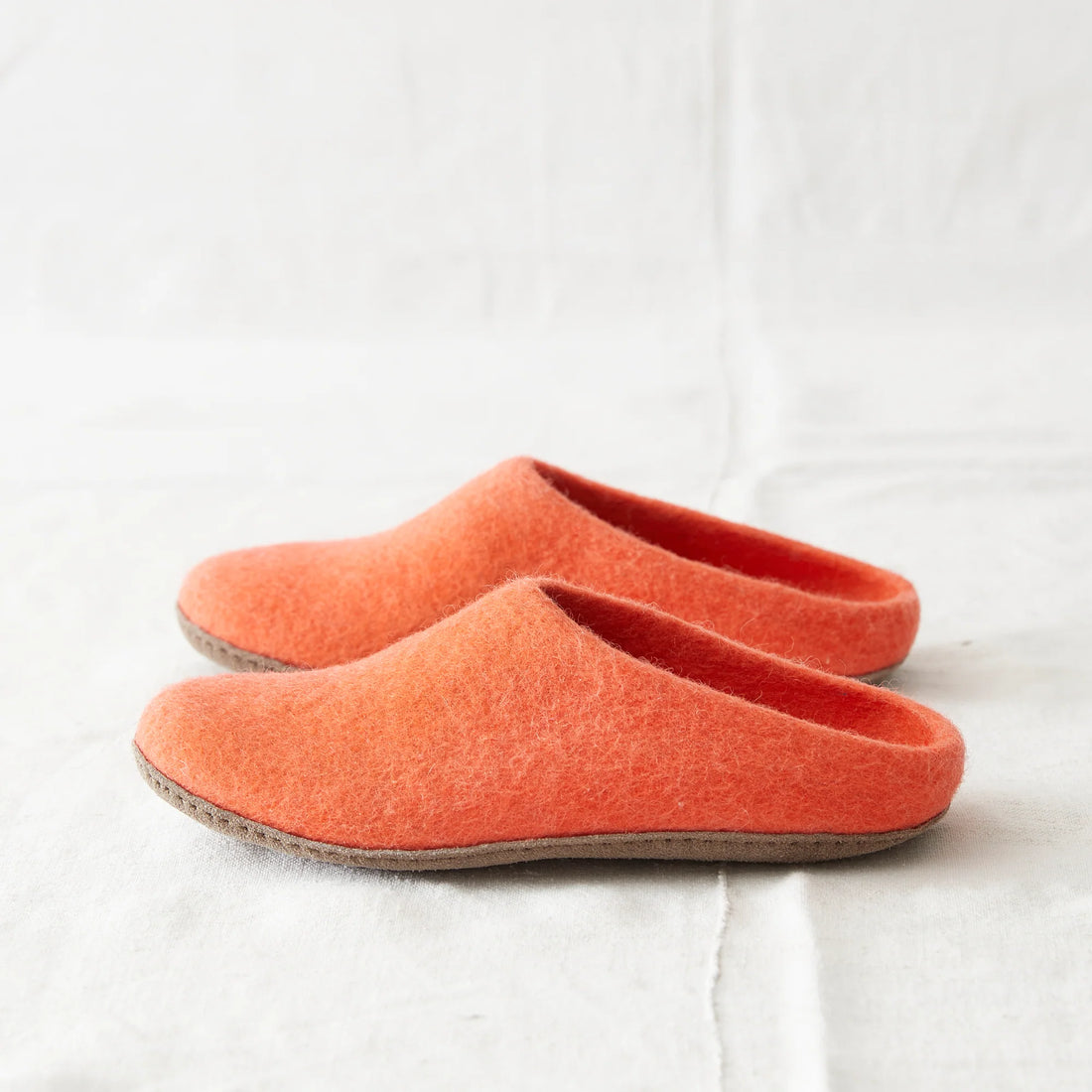 HANDMADE ECO FELT MULE SLIPPERS SUEDE SOLE SUNRISE ORANGE Stuff Co