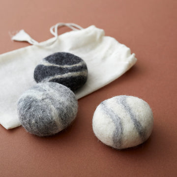 NATURAL WOOL FELTED SOAP PEBBLE GIFT SET | 3 PIECES