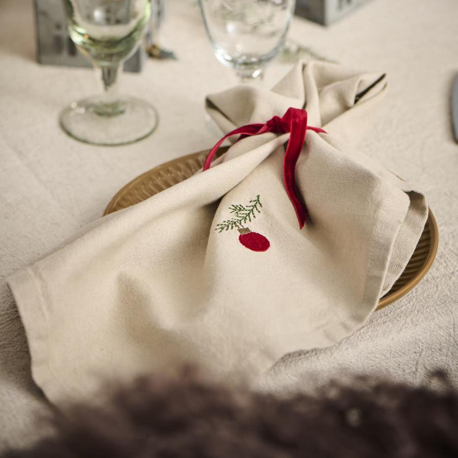 NAPKIN | CHRISTMAS BAUBLE ON SPRUCE