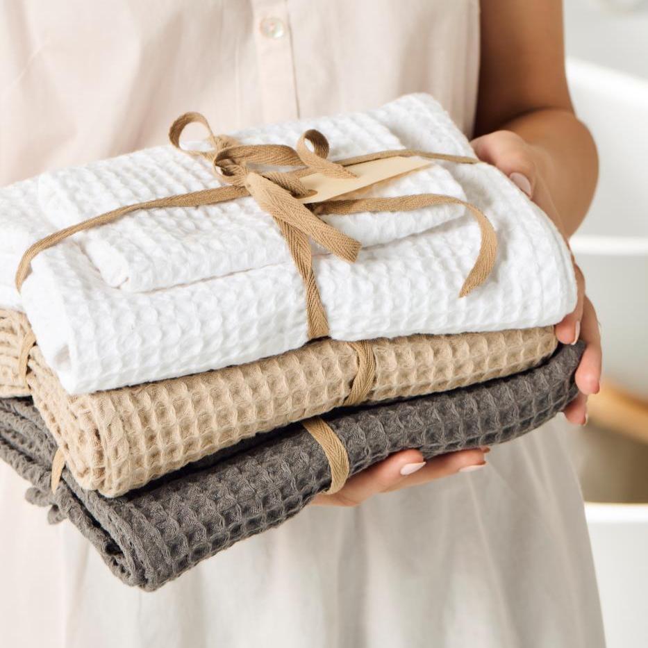 WAFFLE HAND TOWEL | 3 COLOURS