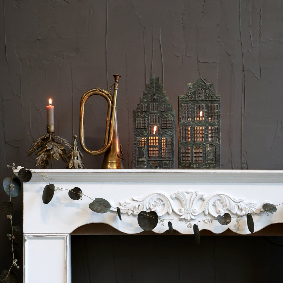 DECORATIVE METAL HOUSE CANDLE HOLDER | 3 DESIGNS