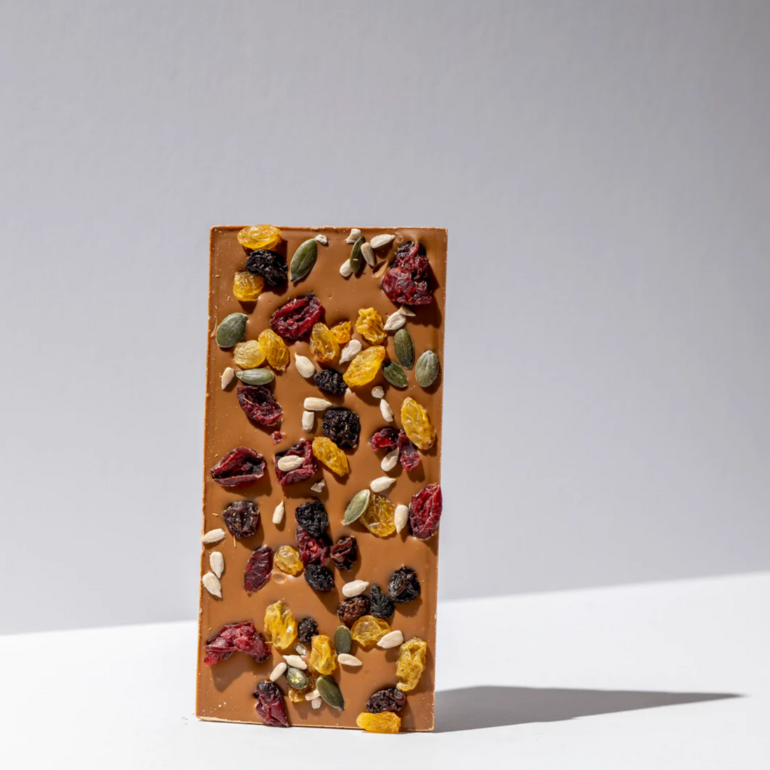 LARGE CHOCOLATE TABLETTE | FRUIT & SEEDS