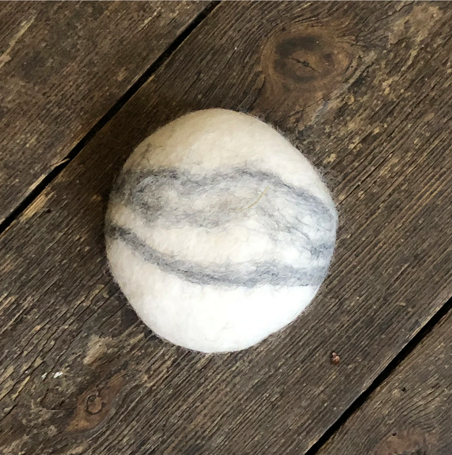 NATURAL WOOL FELTED SOAP PEBBLE