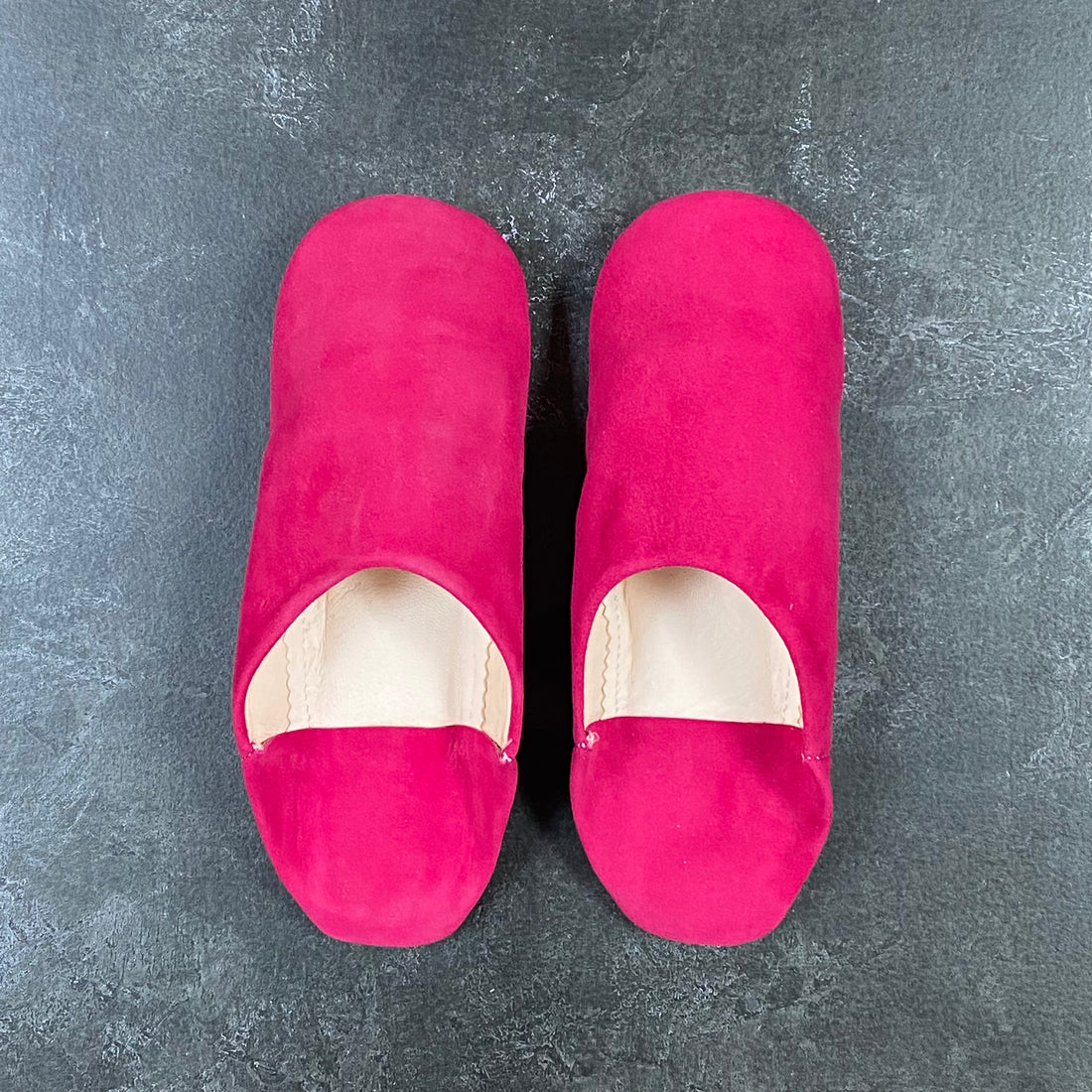 Dark pink online slippers