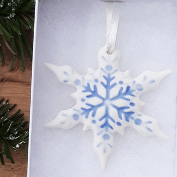 SNOWY BLUE SNOWFLAKE